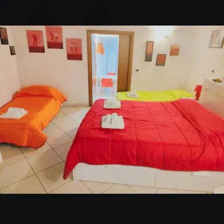 Charming In With Parking Included 48 M²